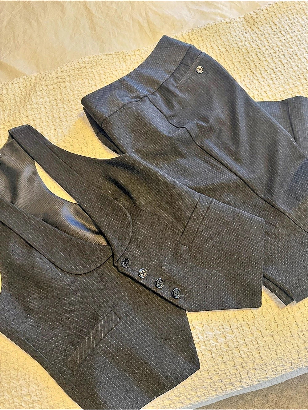 Express Women's Pinstripe Vest & Pants Set in Black